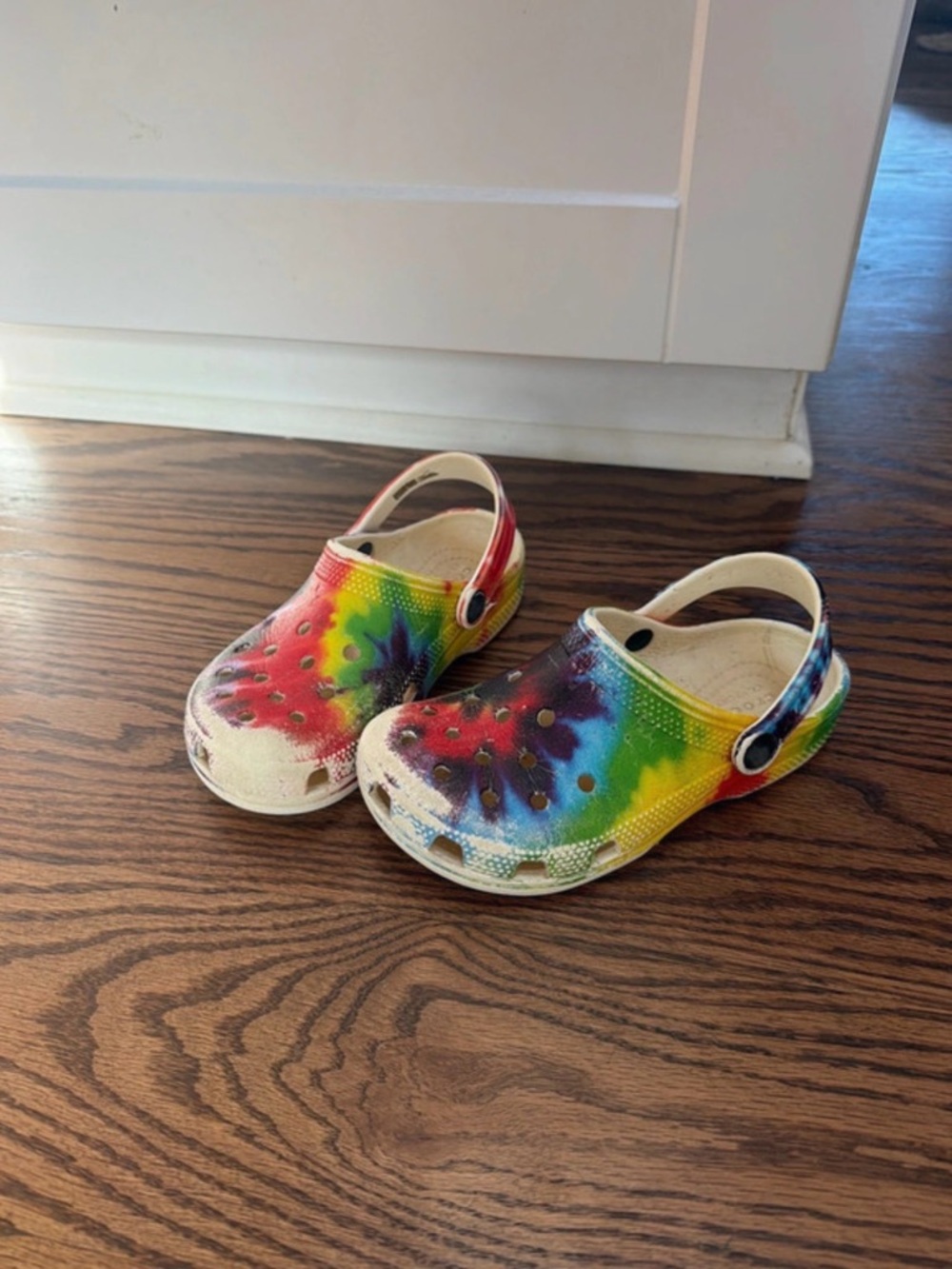 C13 crocs
